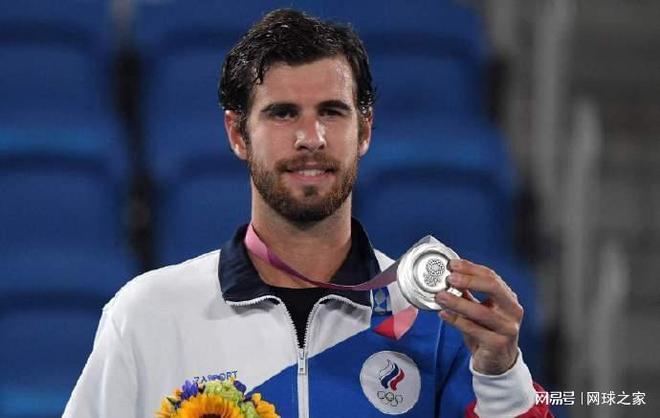 但他对团队 但他对团队