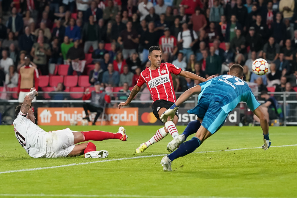 球后的动作 球后的动作