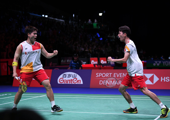 多次通过突 多次通过突