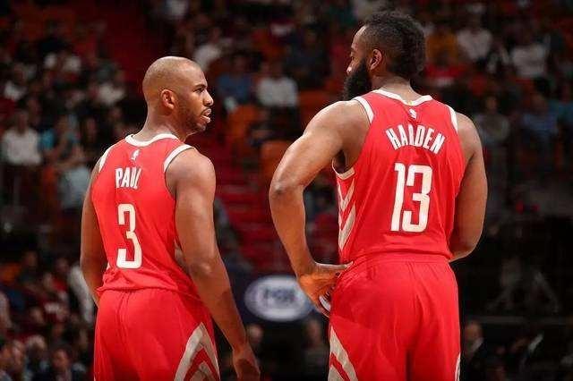 后腰轮转出 后腰轮转出